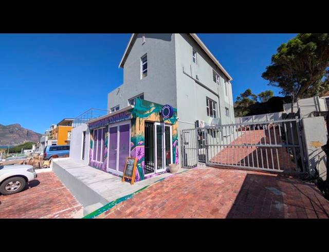 BUSINESS PROPERTY TO RENT IN BEACH ESTATE